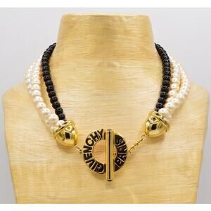 Givenchy Vintage Logo Collar Necklace Paris Toggle Pearl Black White Chunky BinG